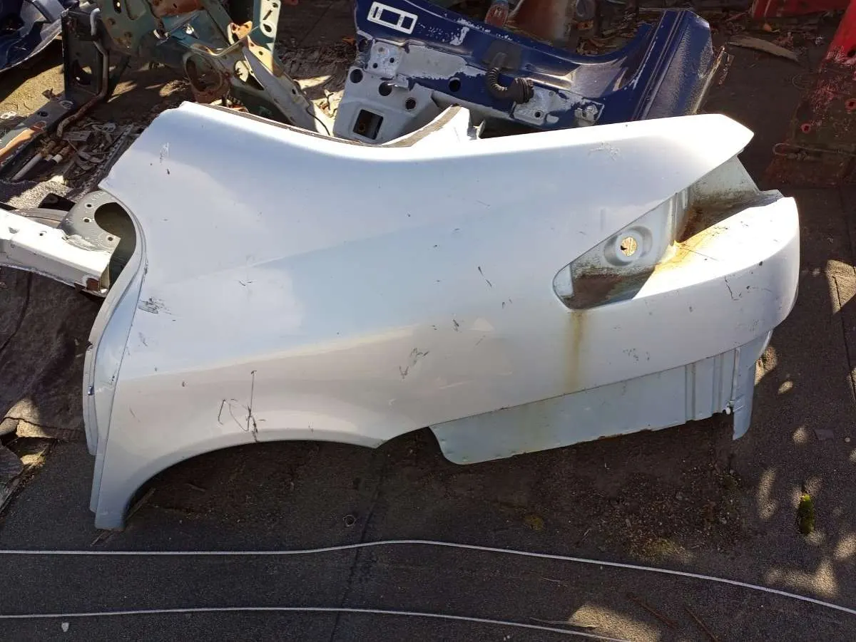 Крыло заднее левое Peugeot 607 1 поколение