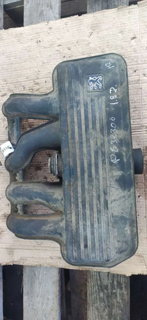 Коллектор впускной Peugeot 306 1 поколение