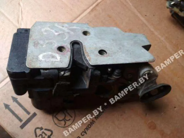 Замок двери задней правой Alfa Romeo 156 932