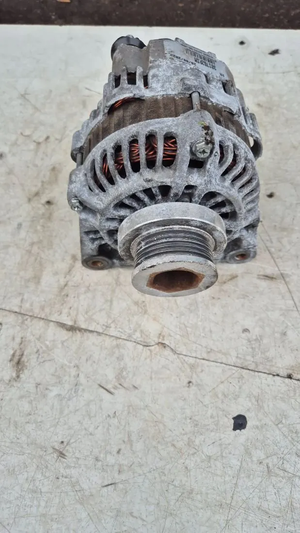 Болт генератора Renault Scenic 2 поколение 301762 RIM