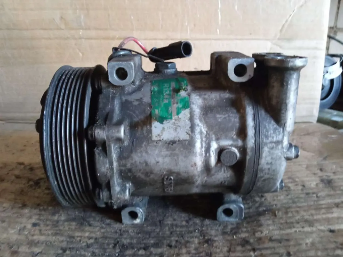 компрессор кондиционера Alfa Romeo 156 932 60653653