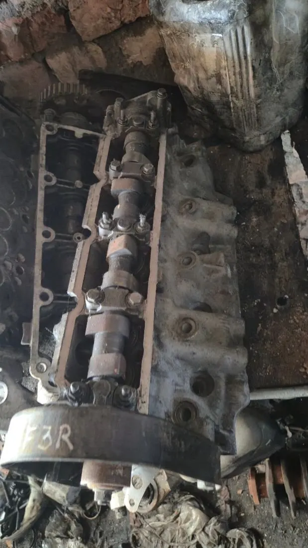 головка блока цилиндров Renault Laguna 1 поколение F3R