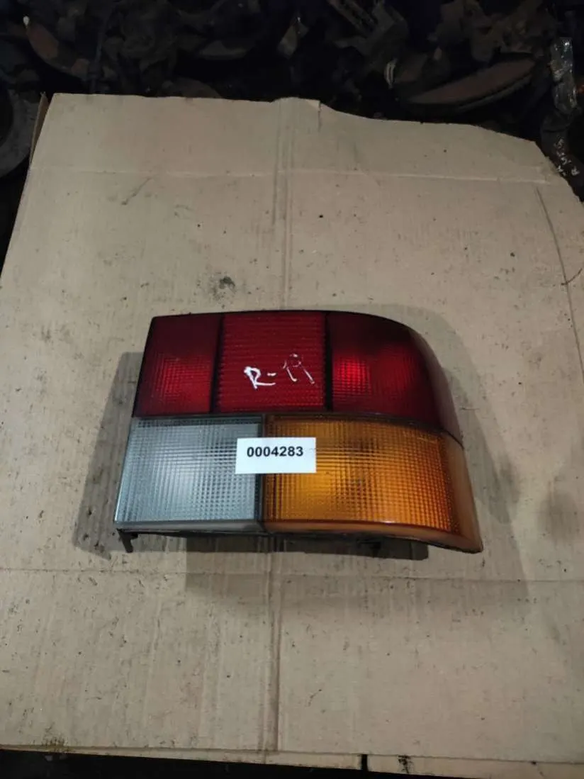 Фонарь задний правый Renault 19 1 поколение
