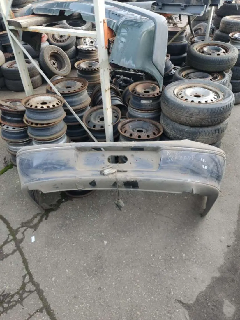бампер задний Renault Safrane 1 поколение