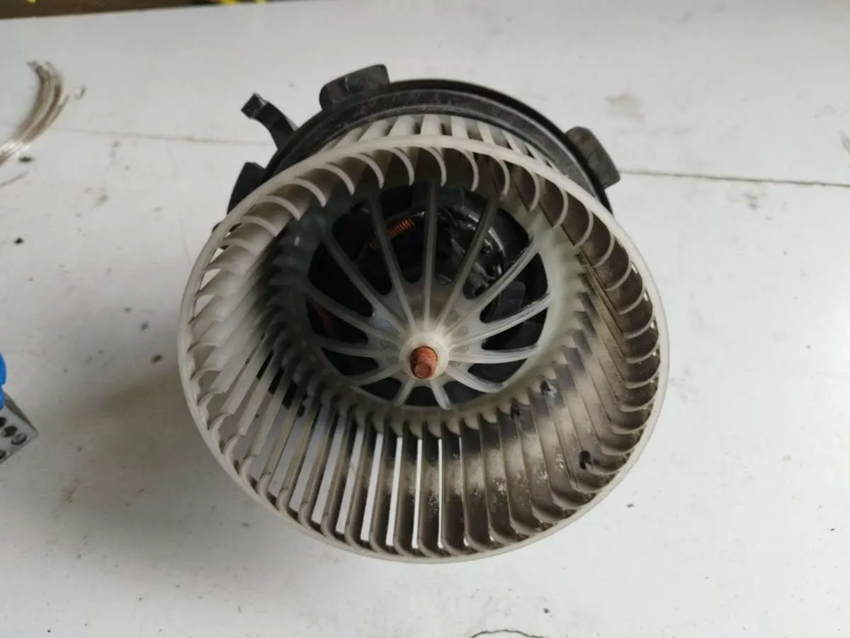 моторчик печки Volkswagen Crafter Артикул IMP-260602-09769