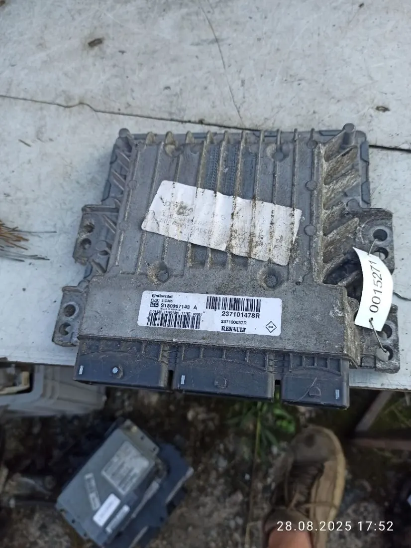 блок управления двигателем Renault Scenic 3 поколение 237101478R — фото 2
