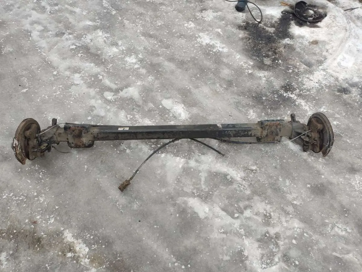 Балка подвески задняя Peugeot Boxer