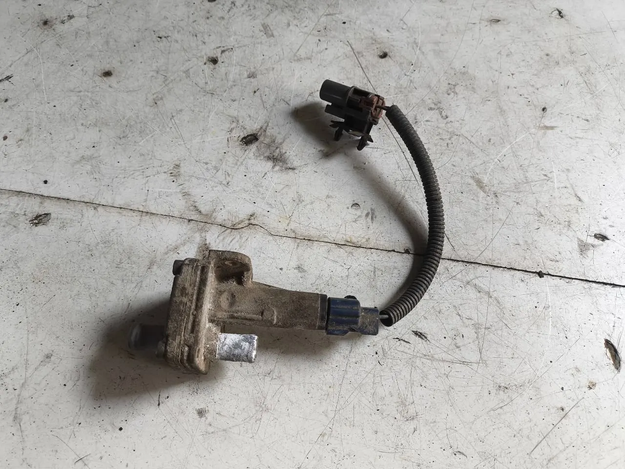 Клапан холостого хода ДВС Nissan Serena C23 0280140197