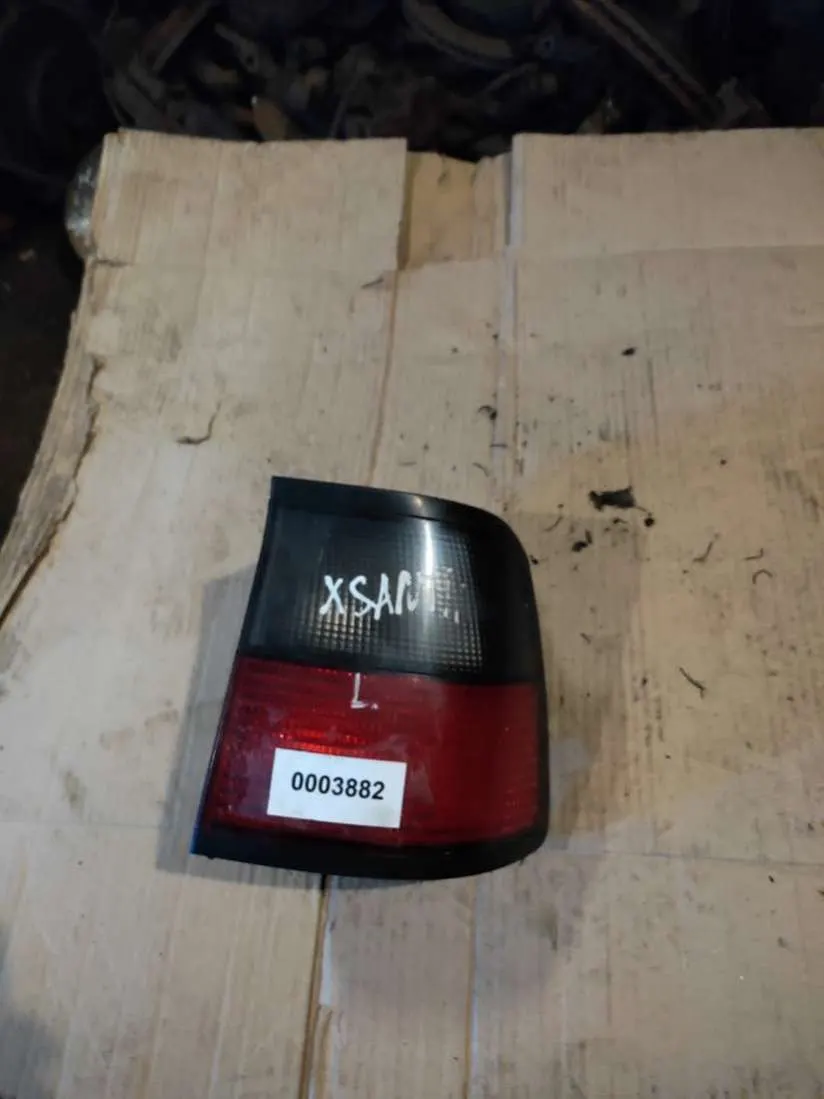 Фонарь задний правый Citroen Xantia 1 поколение