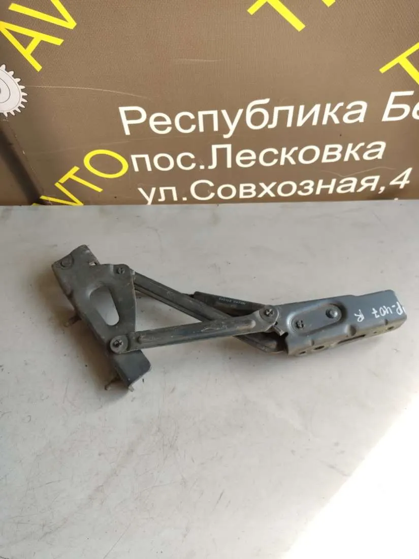 петля крышки багажника Peugeot 407 1 поколение