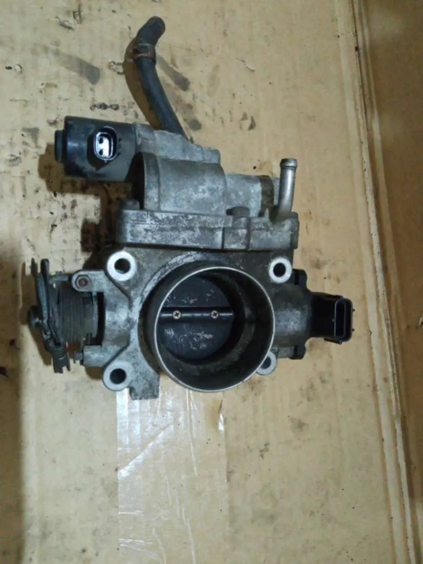 дроссельная заслонка Mazda MX-3 1 поколение 1959003440