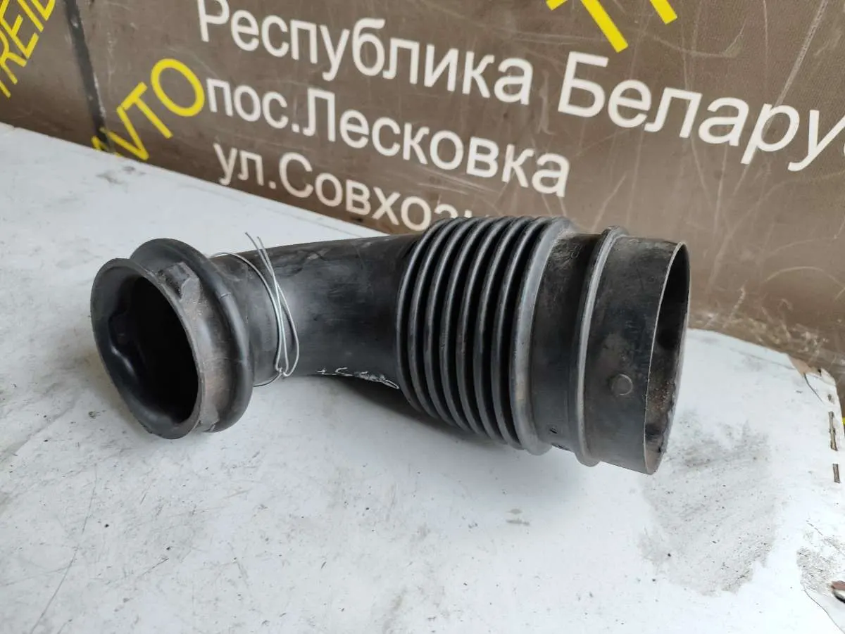 патрубок воздушного фильтра Volkswagen Crafter — фото 3