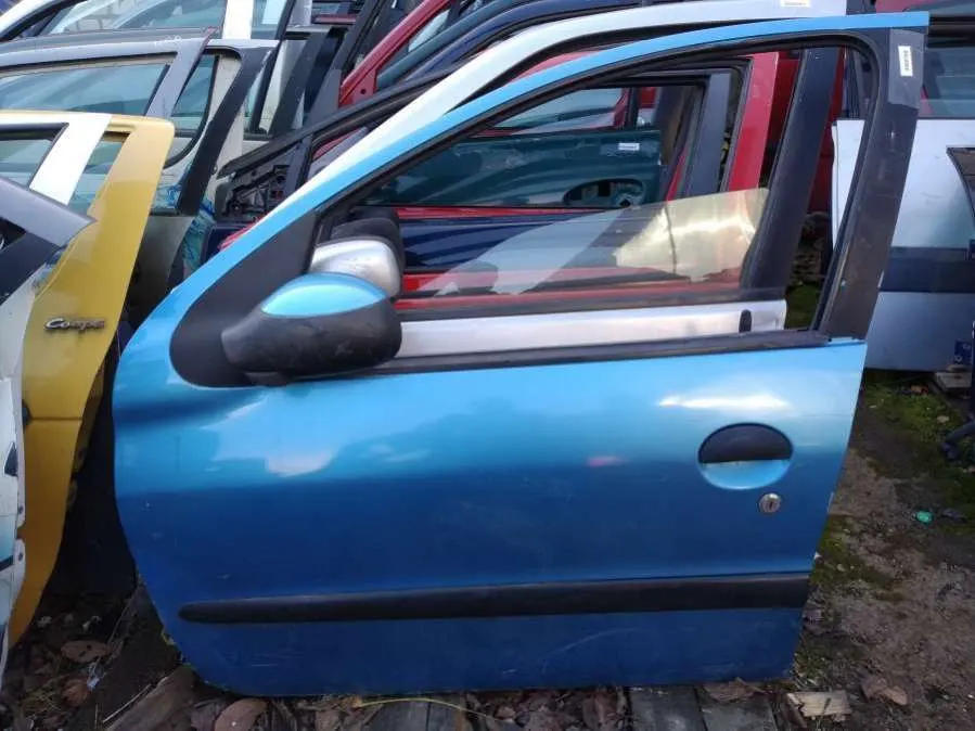 Дверь передняя левая Peugeot 206 1 поколение