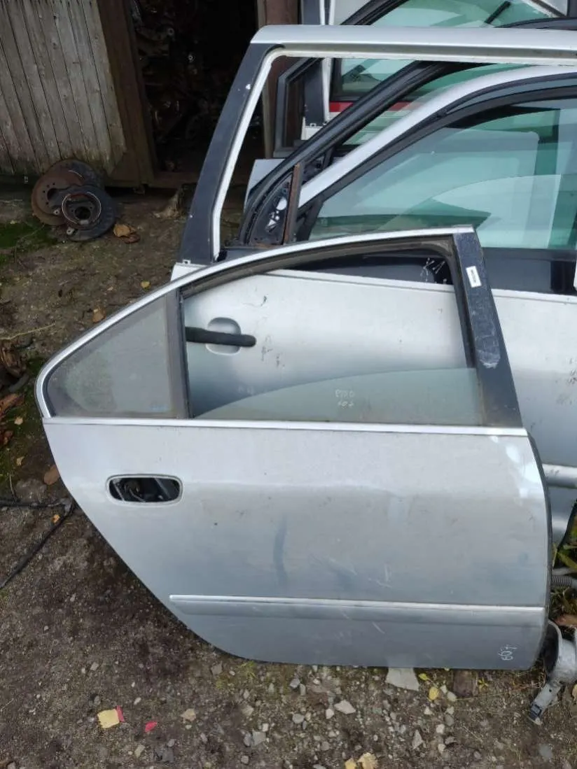 Дверь задняя правая Peugeot 607 1 поколение