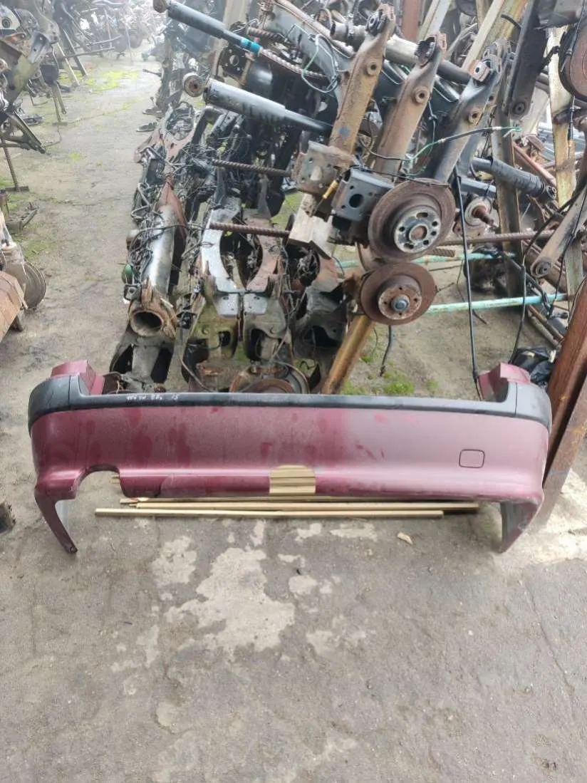 бампер задний Peugeot 406 1 поколение