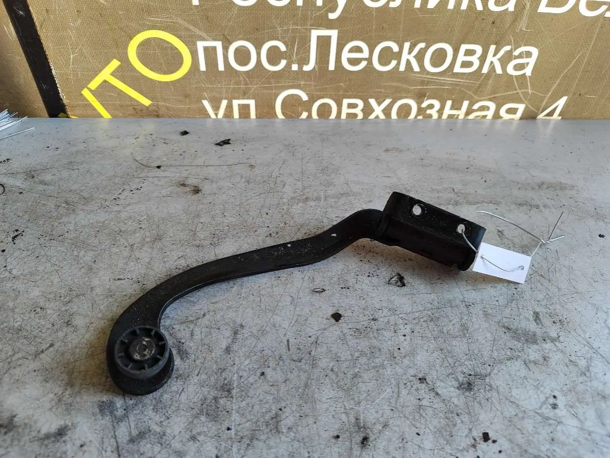 ролик двери сдвижной Fiat Doblo 1 поколение