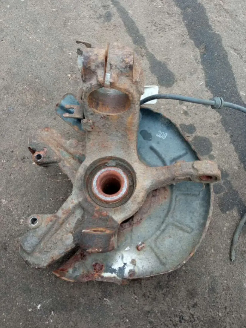 Ступица передняя правая Skoda Fabia 1 поколение [рестайлинг] — фото 2