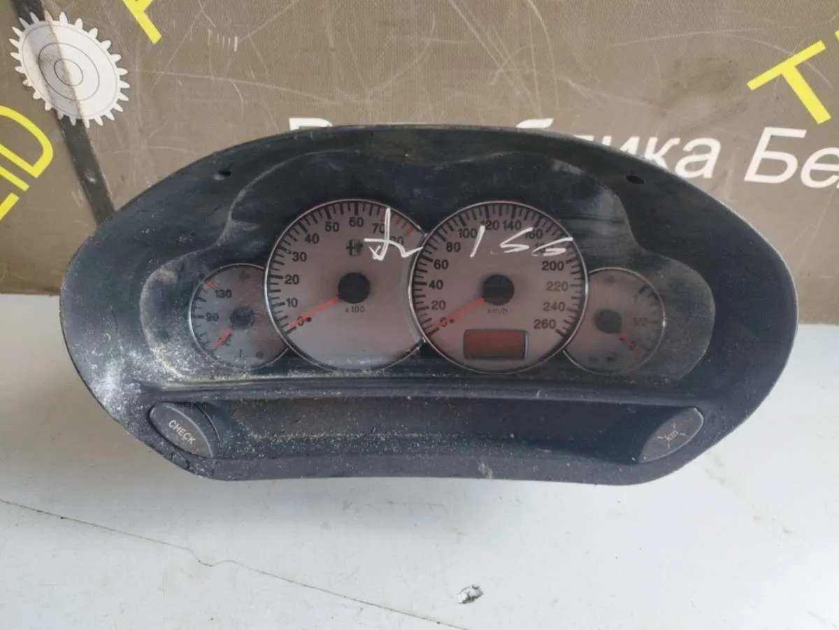 Щиток приборов (приборная панель) Alfa Romeo 166 936
