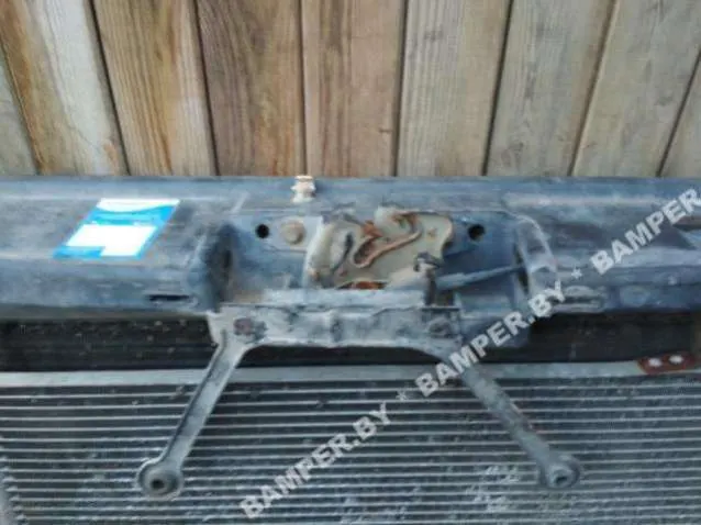 замок капота Volkswagen Golf 3 поколение