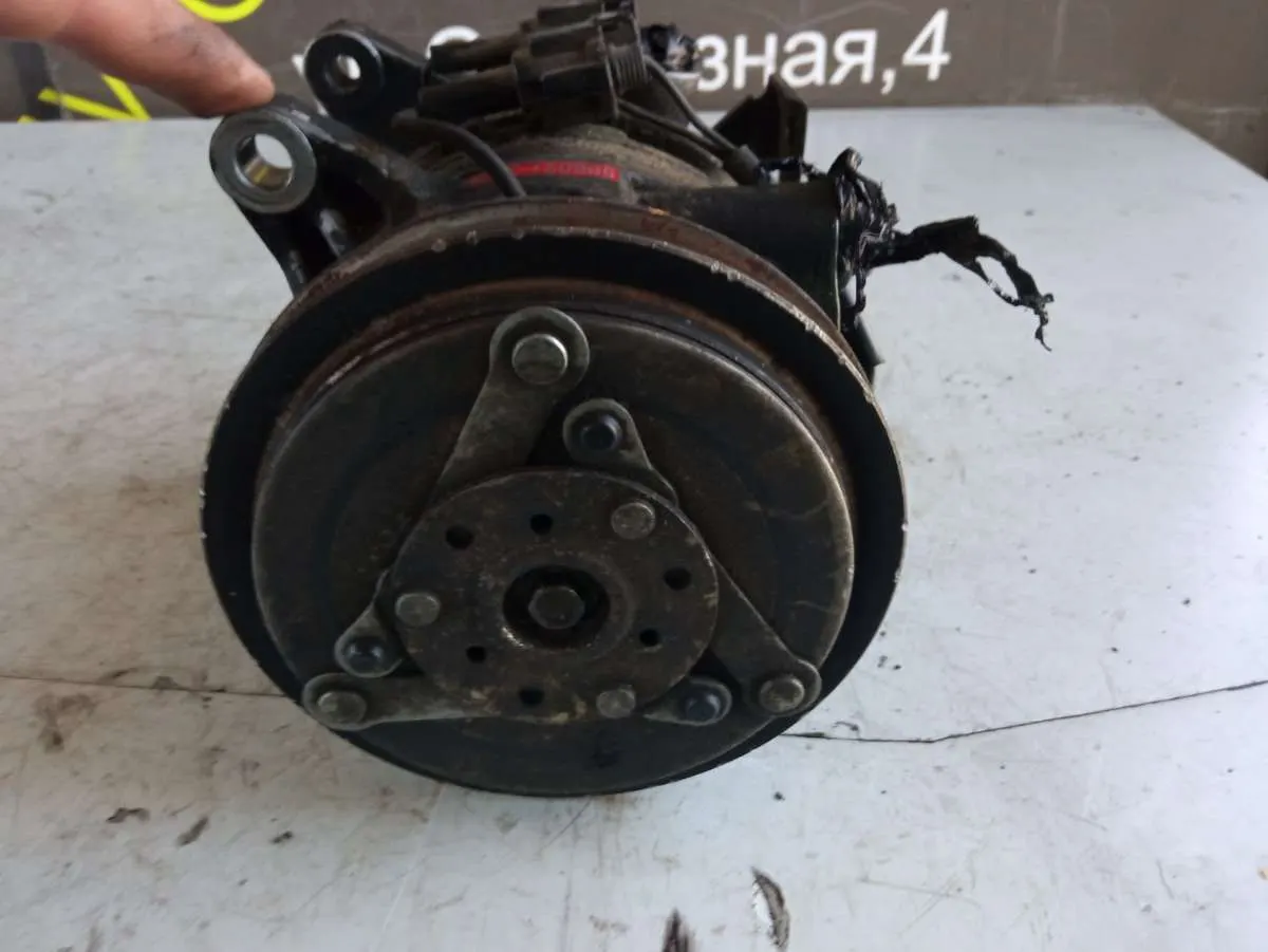 компрессор кондиционера Nissan Sunny B15 — фото 3