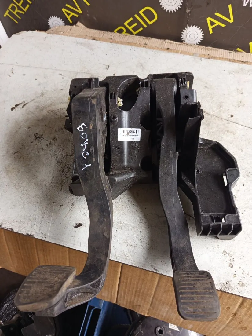 Педальный узел Peugeot Boxer 2582502002