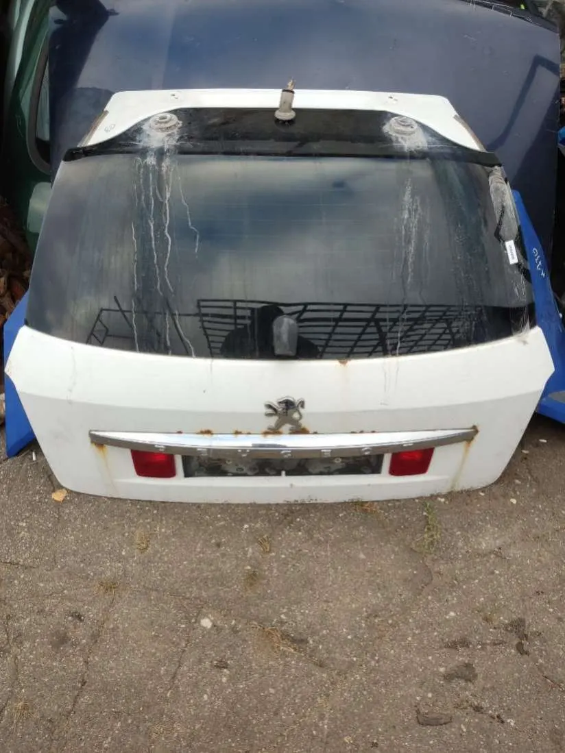 Крышка багажника (дверь 3-5) Peugeot 407 1 поколение