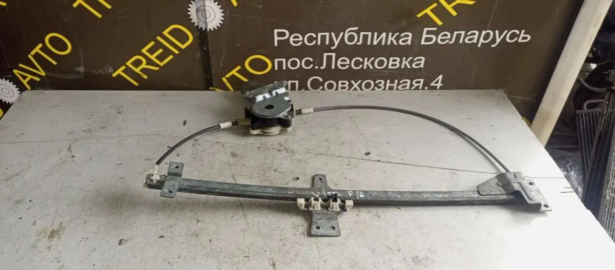 Стеклоподъемник электрический передний левый Mercedes-Benz Vito W638 0130821687