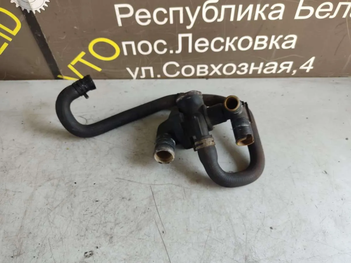 корпус термостата Peugeot Boxer — фото 2