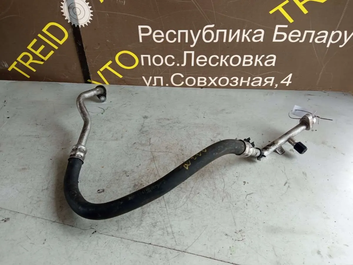 трубка кондиционера Renault Scenic 3 поколение 924540019R