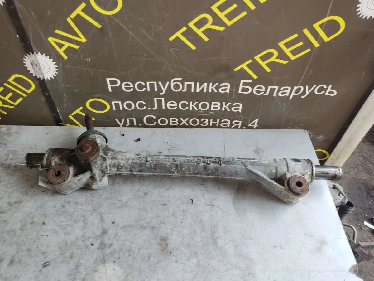 Рулевая рейка без тяг гидравлическая Toyota Sienna 3 поколение