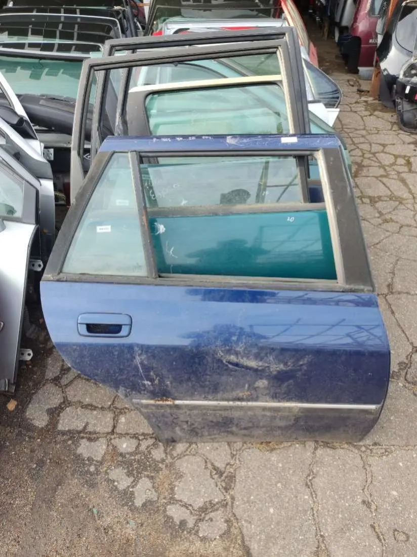 Дверь задняя правая Peugeot 406 1 поколение [рестайлинг]