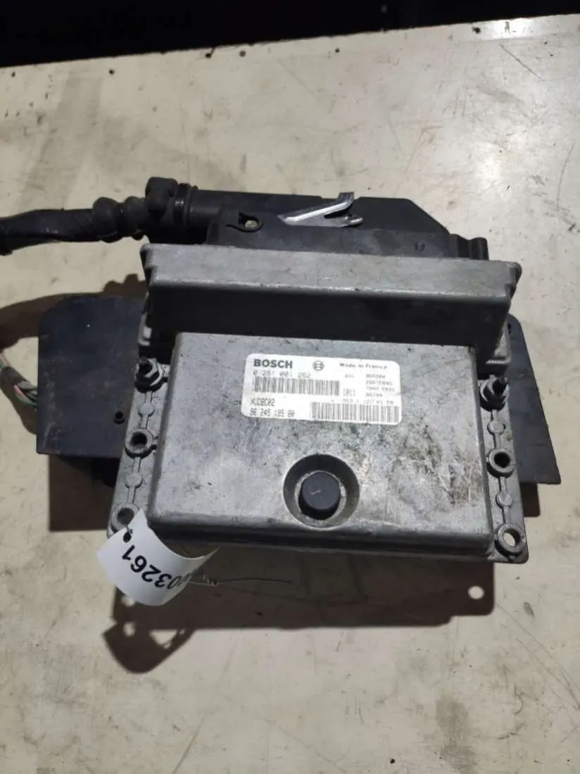 блок управления двигателем Citroen Xantia 1 поколение 9624519580