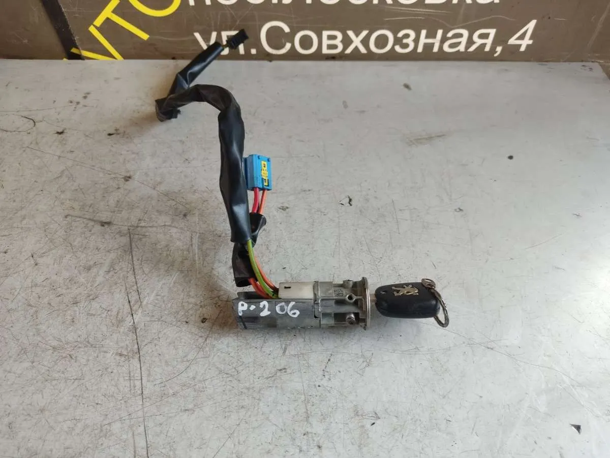 замок зажигания Peugeot 206 1 поколение