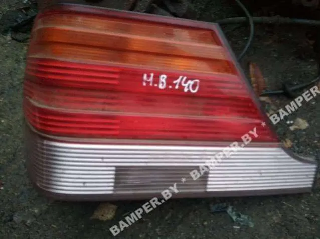 Фонарь задний левый Mercedes-Benz S-klas (w126)