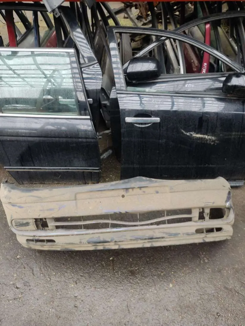 бампер передний Renault Espace 3 поколение