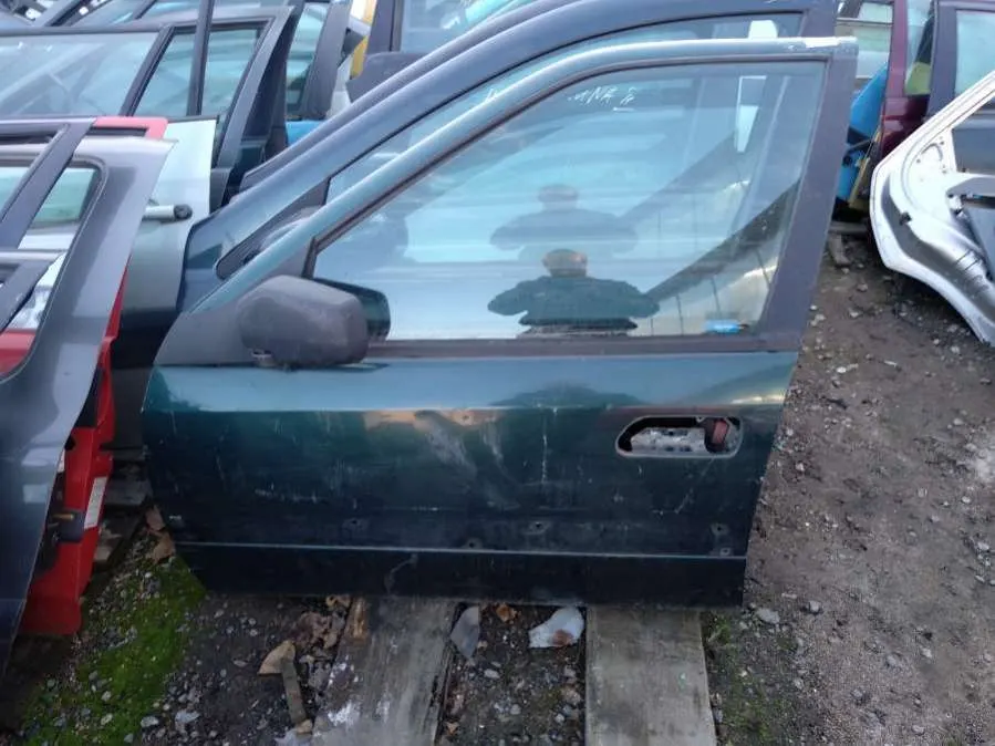 Дверь передняя левая Citroen Xantia 1 поколение