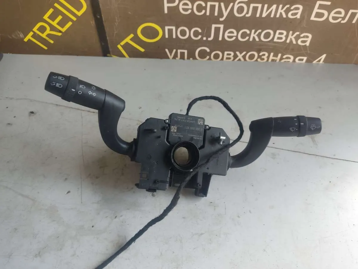 переключатель подрулевой (стрекоза) Peugeot Boxer