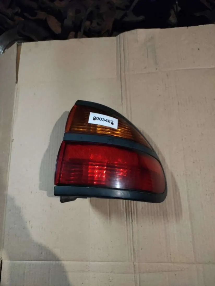Фонарь задний правый Renault Laguna 1 поколение