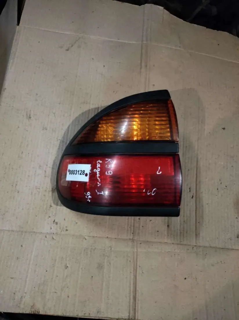 Фонарь задний левый Renault Laguna 1 поколение