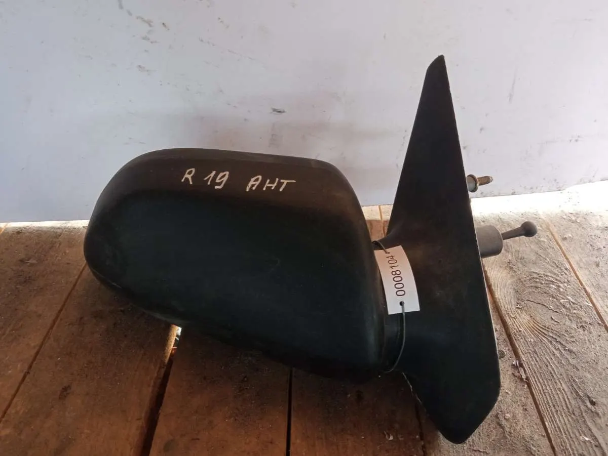 Зеркало правое Renault 19 1 поколение