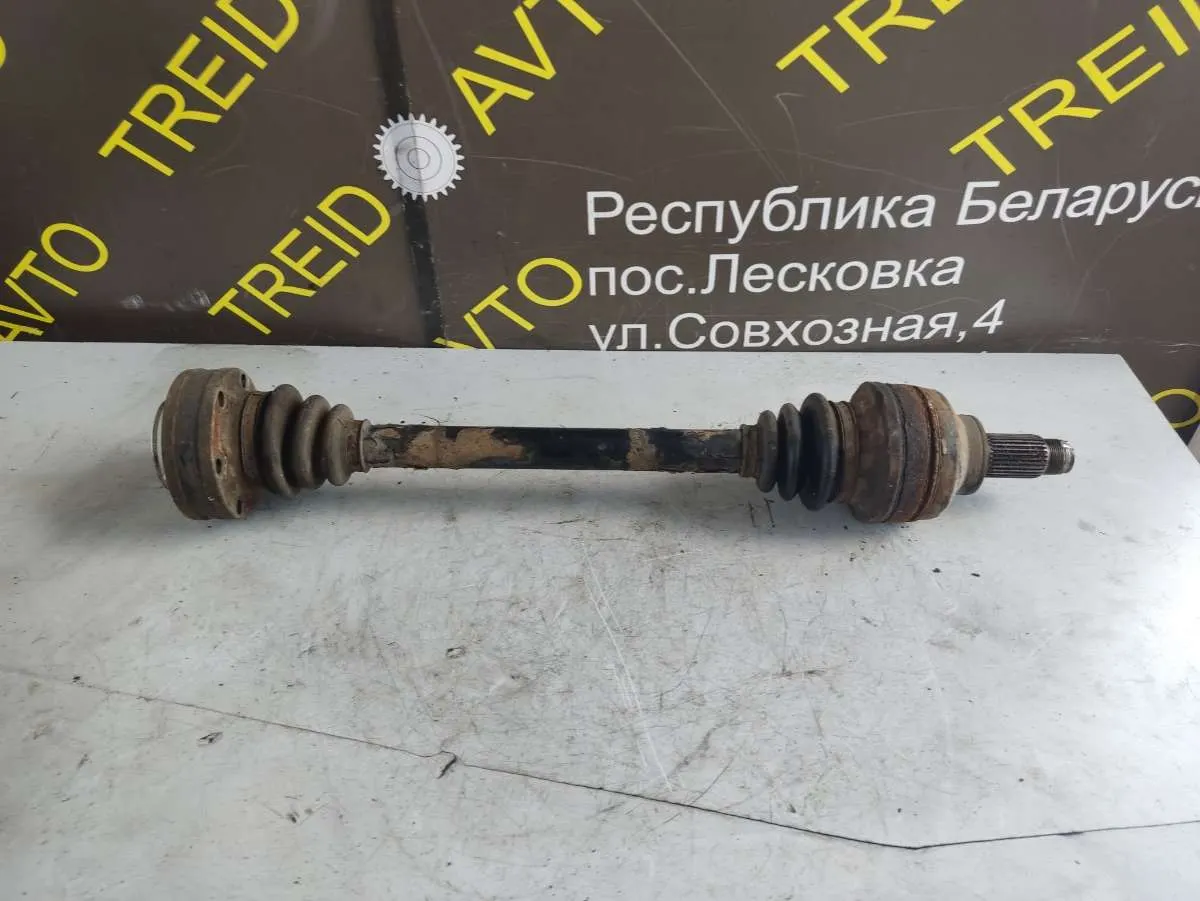 Полуось задняя (приводной вал, ШРУС) BMW 5 серия E39 1229142