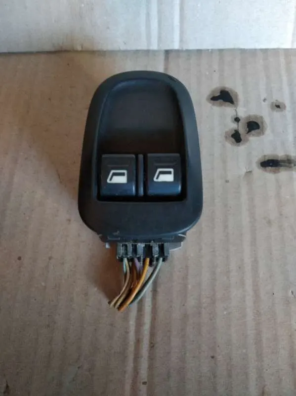 блок управления стеклоподъемниками Peugeot 206 1 поколение