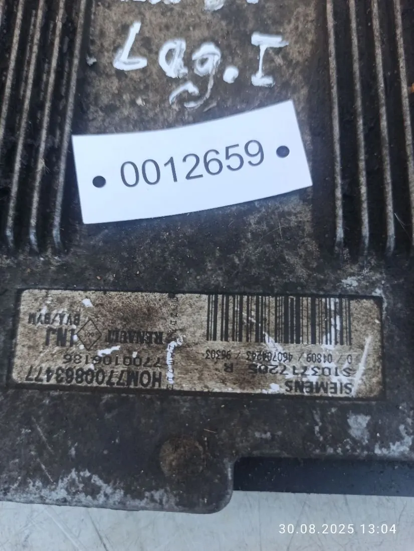 блок управления двигателем Renault Laguna 1 поколение 7700863477