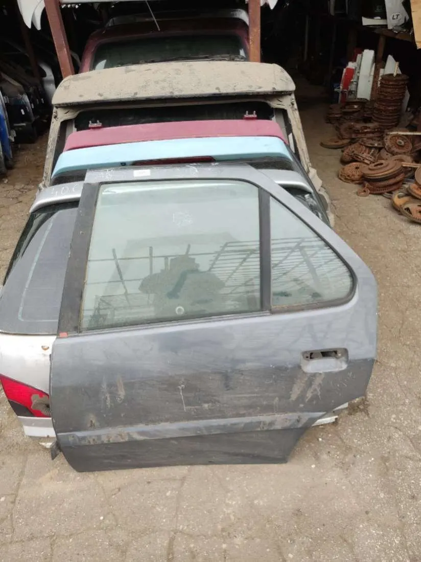 Дверь задняя левая Peugeot 306 1 поколение