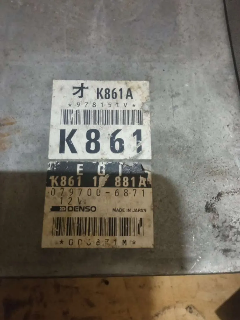 блок управления двигателем Mazda MX-3 1 поколение 079700-6871 — фото 2