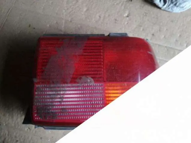 Фонарь задний правый Ford Escort (North America) 2 поколение