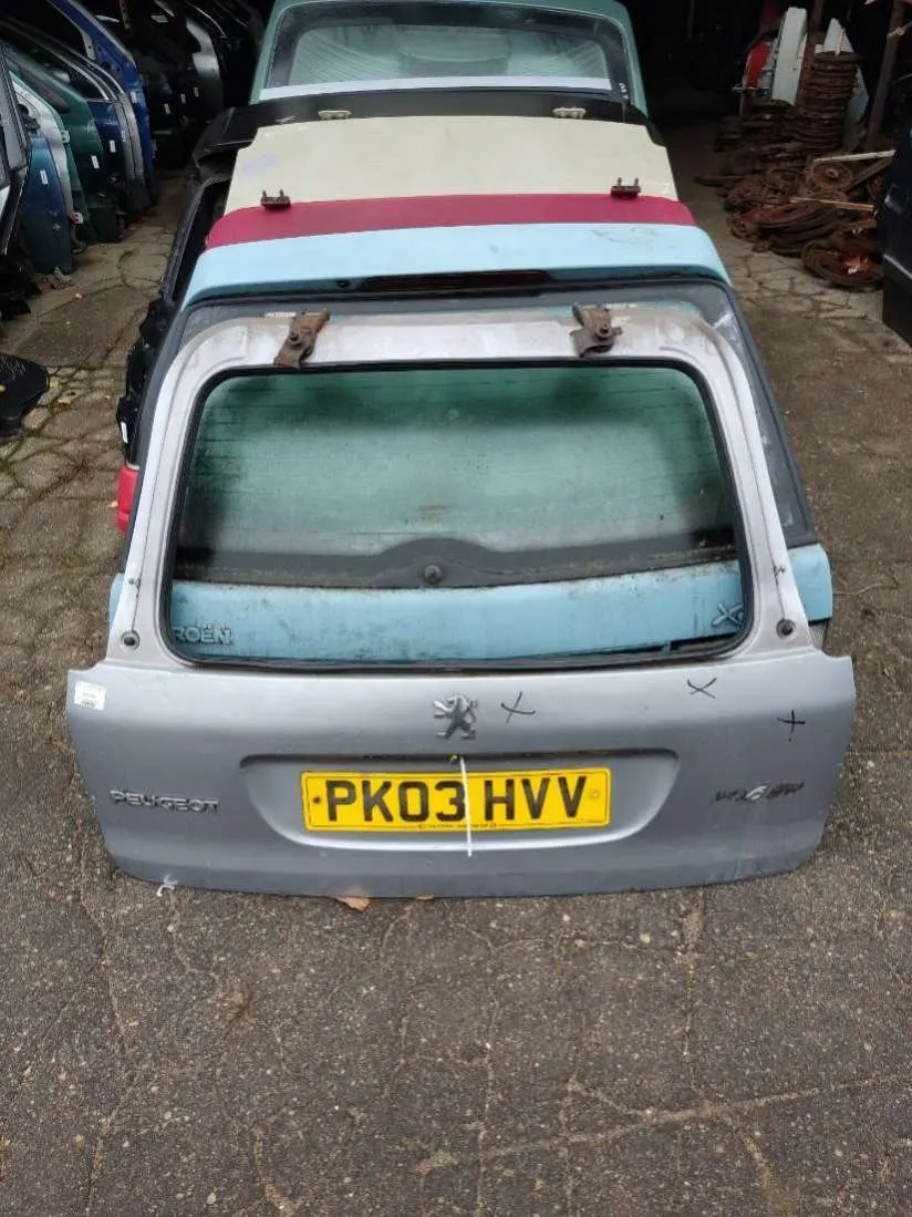 Крышка багажника (дверь 3-5) Peugeot 206 1 поколение