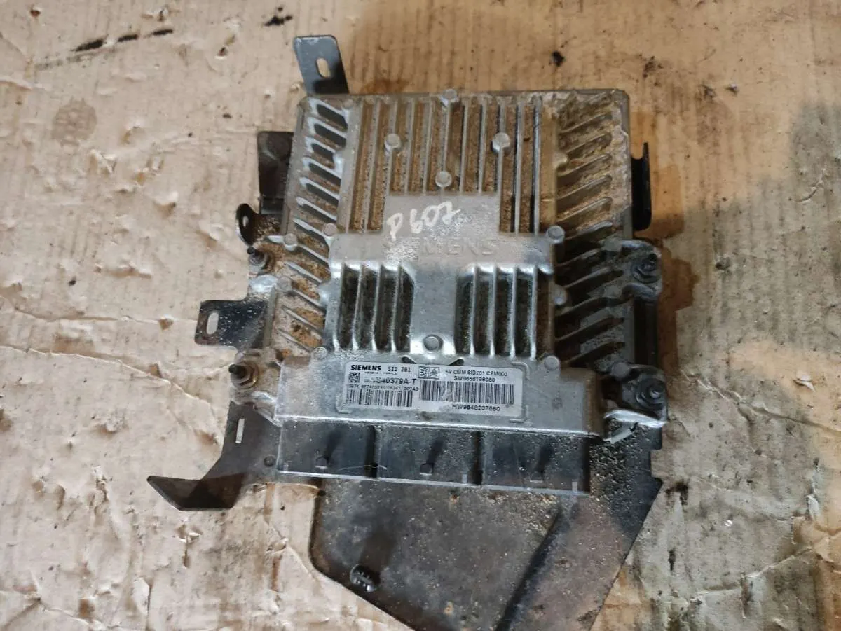 блок управления двигателем Peugeot 607 1 поколение [рестайлинг] sw9658198080