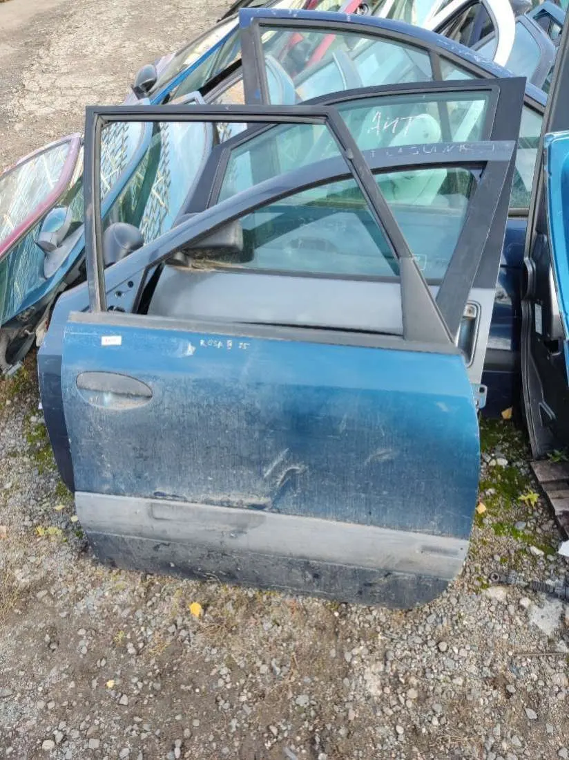Дверь передняя правая Renault Espace 3 поколение