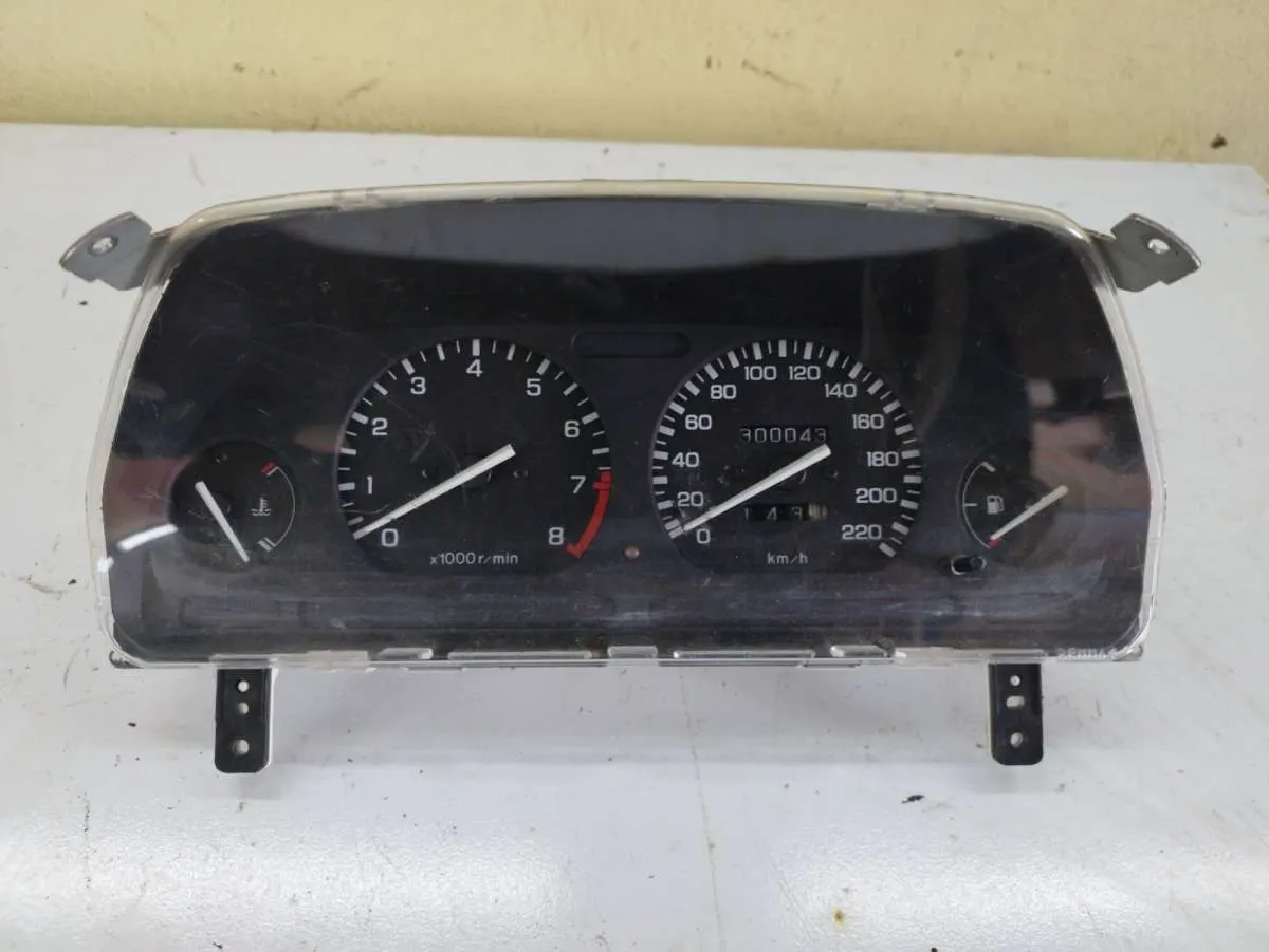 Щиток приборов (приборная панель) Rover 200 2 поколение (R8) AR0036001